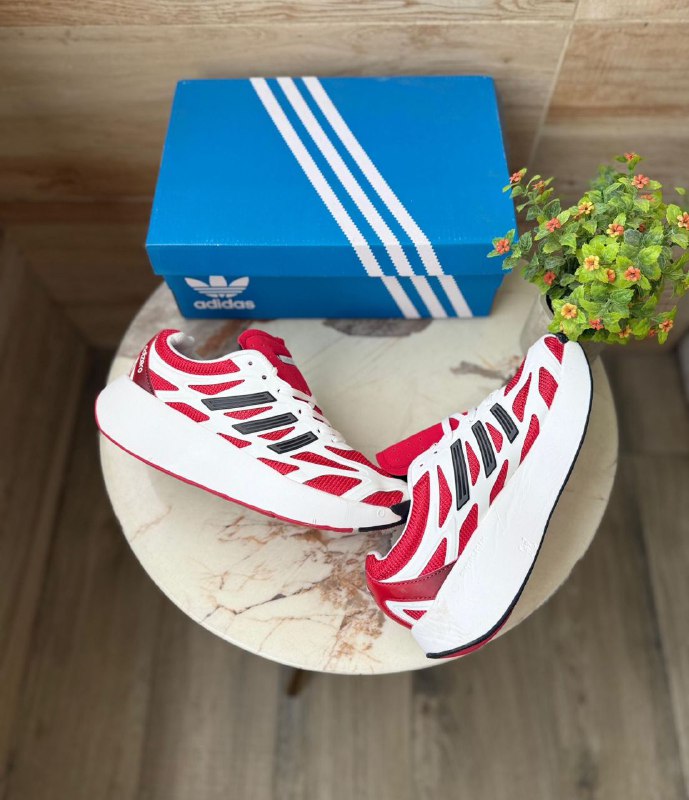 First Copy Adidas Adizero Aruku